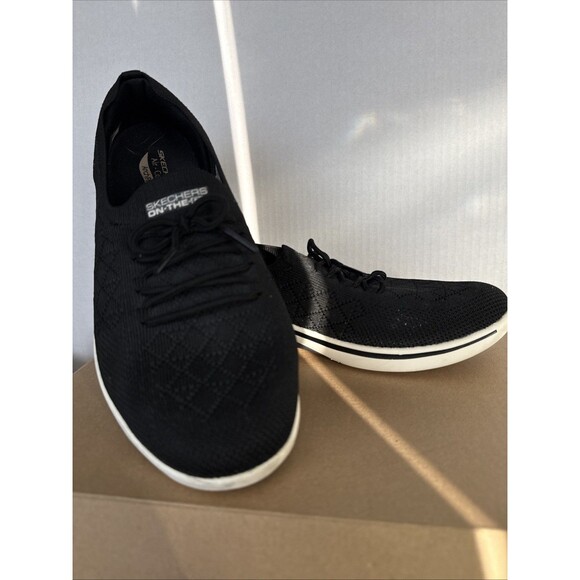 SKECHERS On-the-go Arch Fit Inspire Sneaker Women's Size 9.5 - Picture 1 of 9